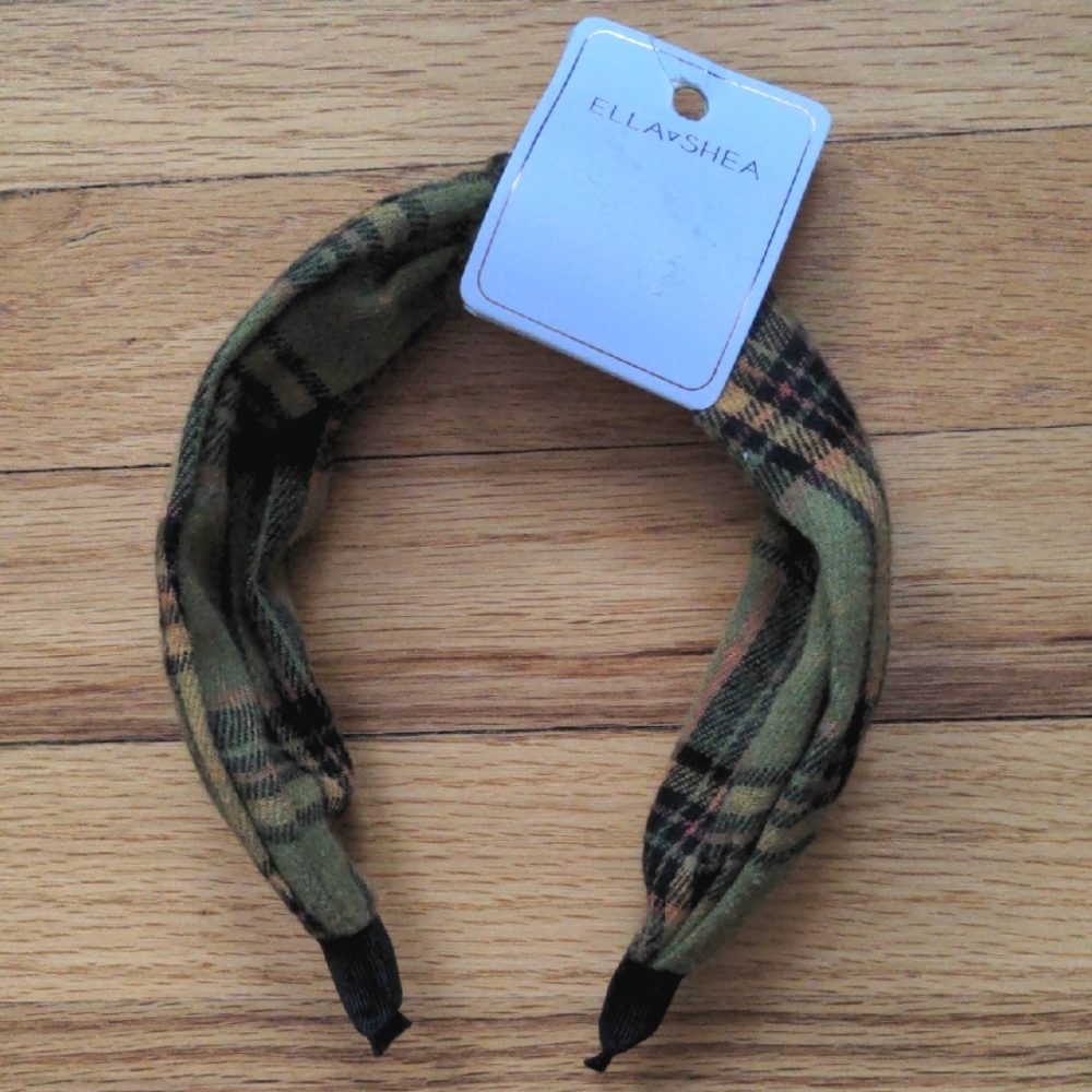 NWT Ella Shea Knotted Top Plaid Headband
